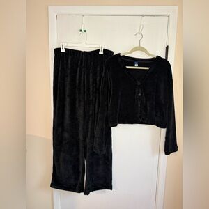 Black Old Navy Loungewear Set